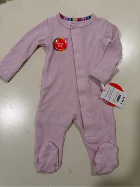 MagneticMe Lilac Waffle Sleeper, NWT newborn size